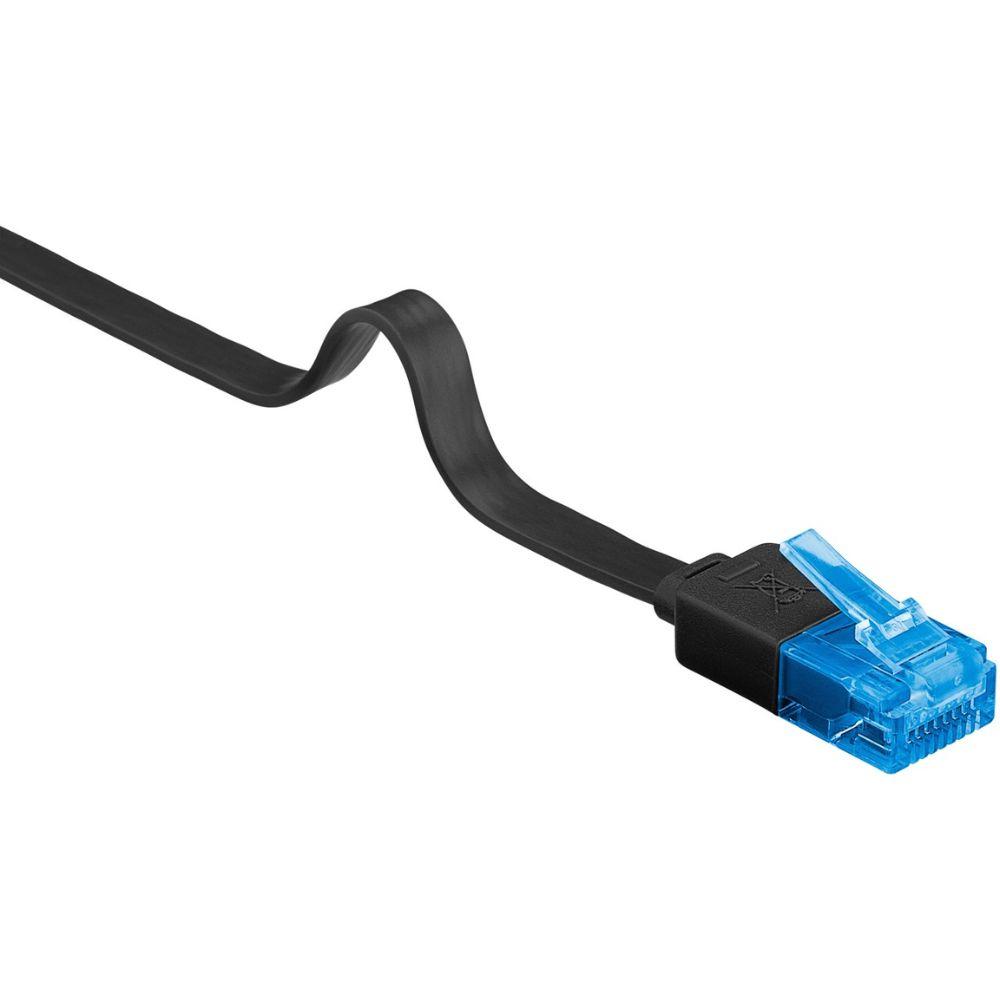 Prise RJ45 à RJ45 - Connexion 1 : RJ45 mâle Connexion 2 : prise RJ45  femelle Longueur : 0,25 mètre Extra : étanche + presse-étoupe + protection  contre les courbures