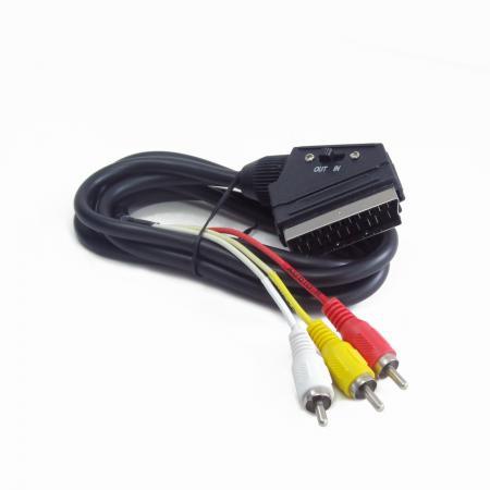 Un câble ou cordon de raccordement avec prise Péritel et 1 DIN + 2 RCA