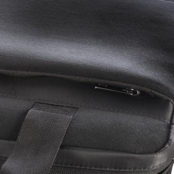Laptop-Tas Velvet, van 34 - 36 cm (13,3 - 14,1), zwart - Hama