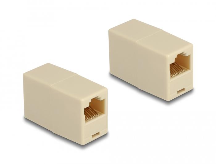 Delock Adapter RJ45-aansluiting naar RJ45-aansluiting UTP beige