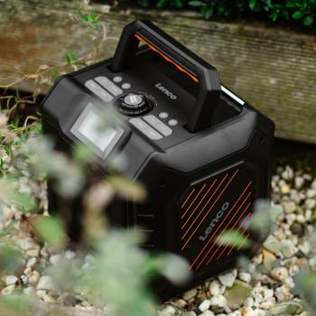Krachtige draagbare outdoor DAB+/FM-radio met Bluetooth® IPX5 - Lenco